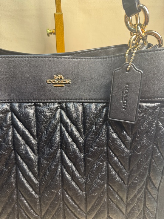 Coach Black Lexy Quilted Leather Shoulder Tote with Gold Hardware - Picture 3 of 12